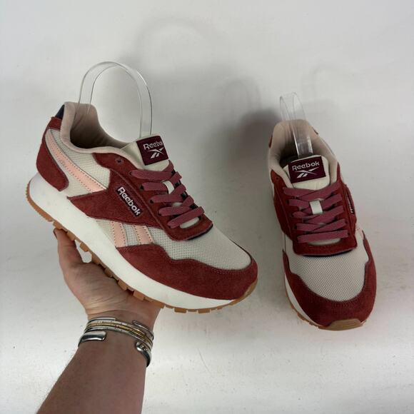 Reebok Royal Ultra Sneakers Women's 8.5 White Burgundy Low Top Running Shoes - Picture 1 of 10